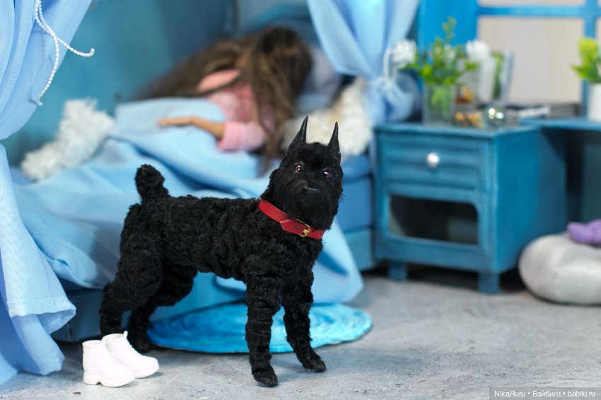 Ризеншнауцер собака для Барби в смешанной технике формат 1/6 (фото 4)