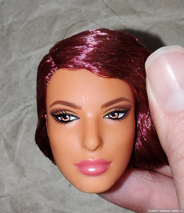 Головы кукол из набора You create Barbie basics (фото 6)