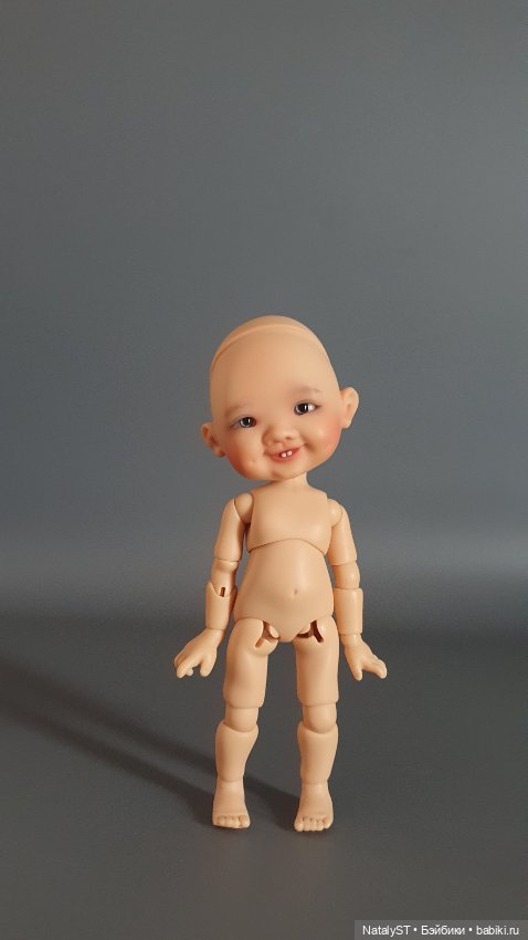 Gigi twinkle Meadows doll cream