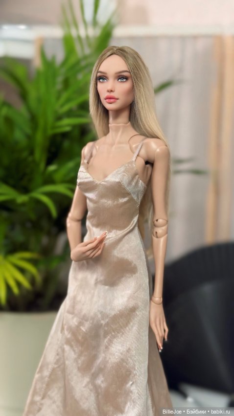 Наряды для авторских кукол (фото 4)