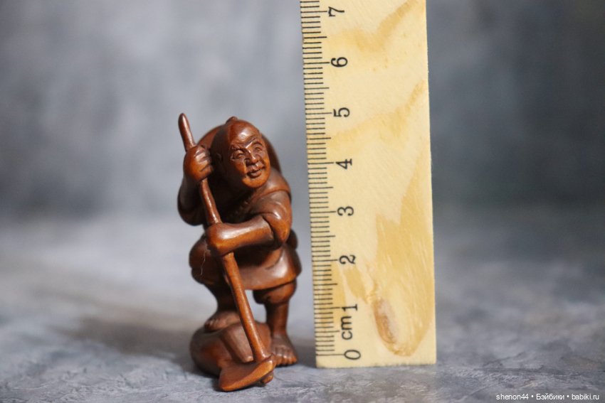 Нэцкэ "Крестьянин с мотыгой". Подписана (фото 6)