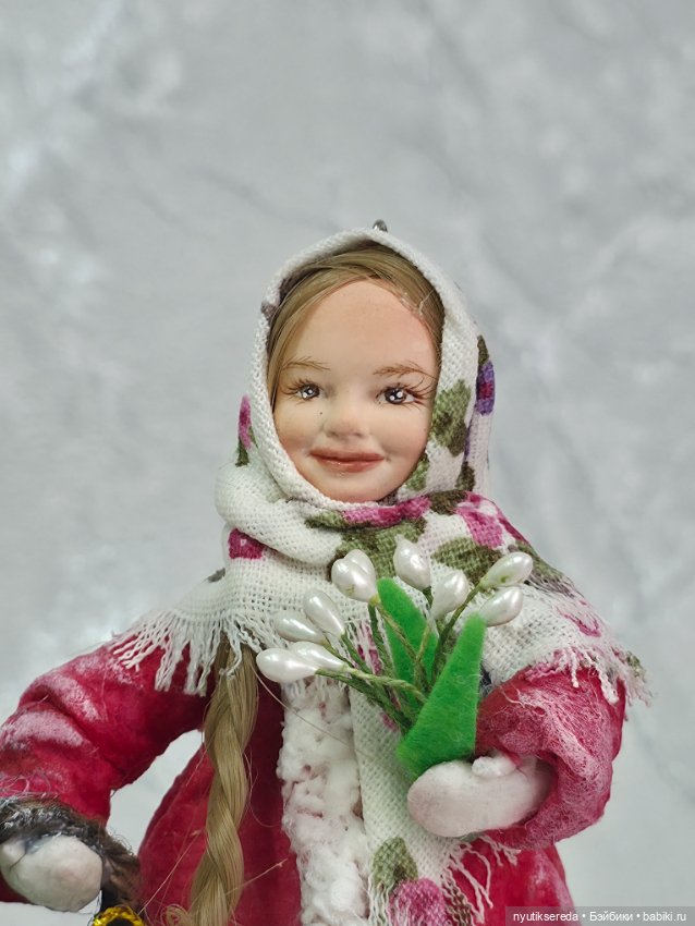 Татьяна из ваты с подснежниками (фото 4)