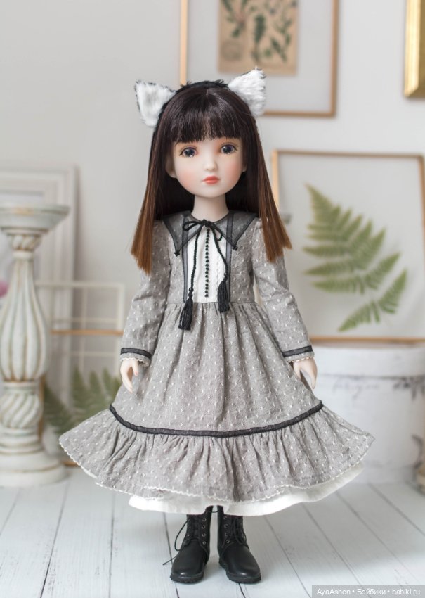 Одежда для Ruby Red Руби Ред: платье, ободок, воротничок, фартук, юбочка, чулочки (фото 4)