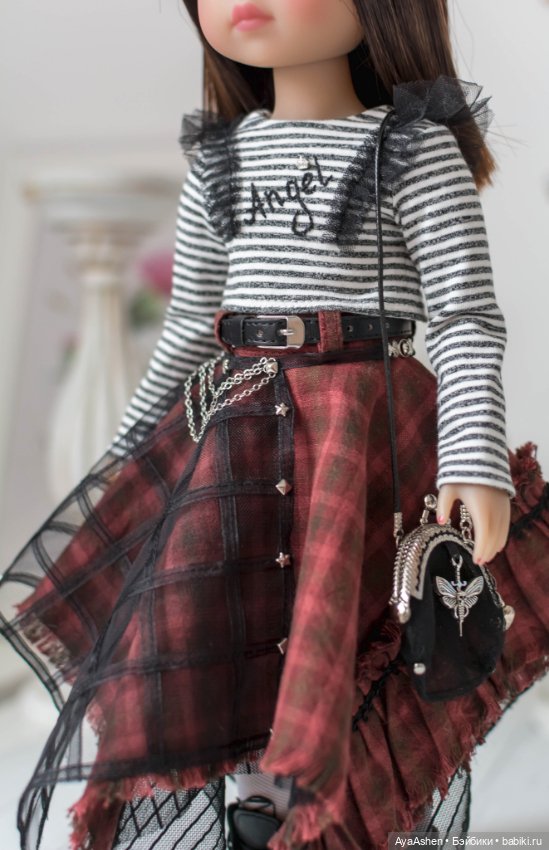 Одежда для Ruby Red Руби Ред: жакет, логслив, юбка, фартук, сумка, чулки, пояс (фото 6)