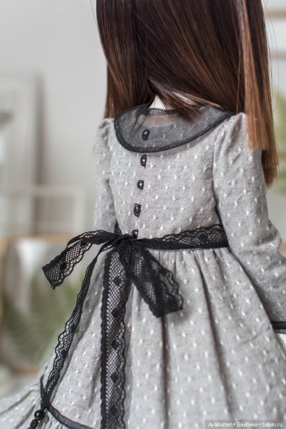 Одежда для Ruby Red Руби Ред: платье, ободок, воротничок, фартук, юбочка, чулочки (фото 5)