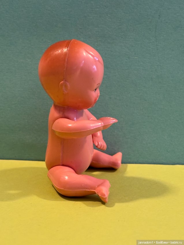 Пупсик из колкого пластика Celba, высота 9 см (фото 3)