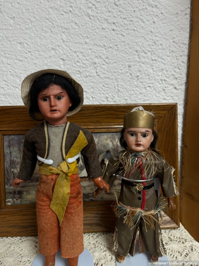 2 ориентальные минички Armand Marseille в индейских костюмах