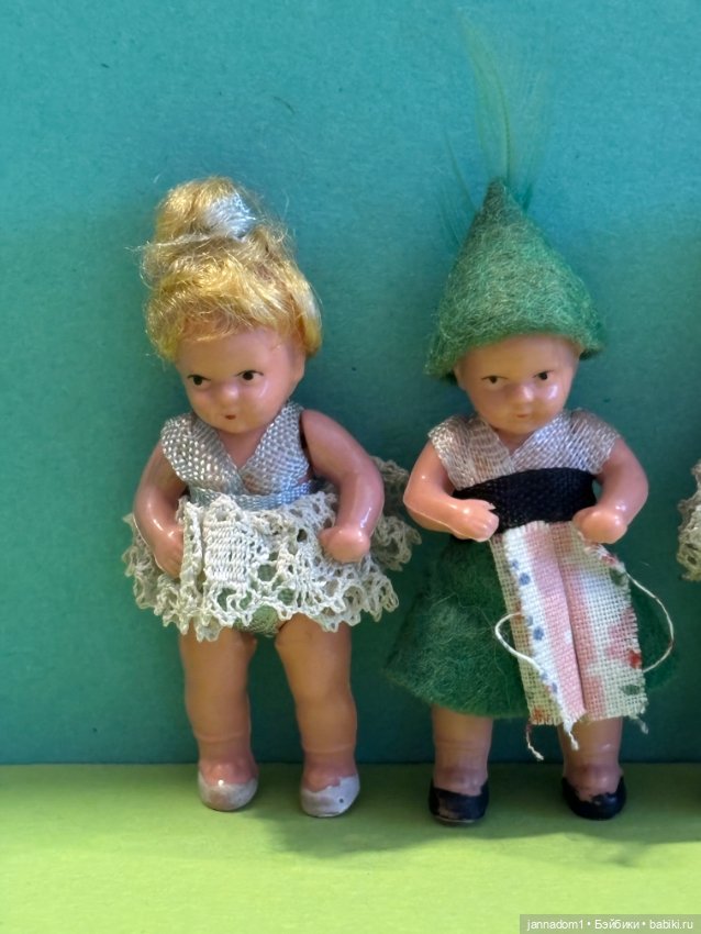 Очень маленькие куколки Edi с прямыми ножками, высота 5 см (фото 2)