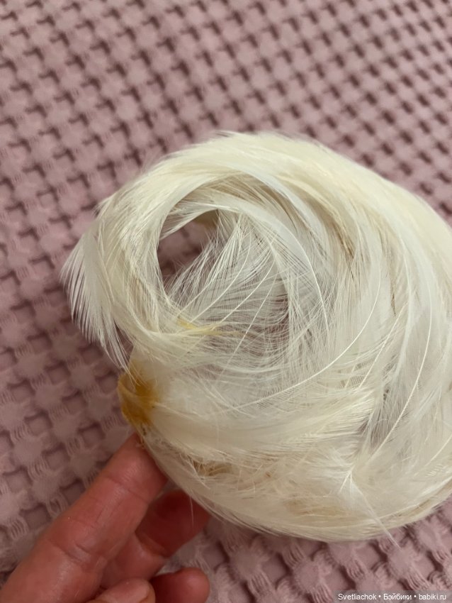 Шапочка-таблетка из перьев 50 годов (фото 5)