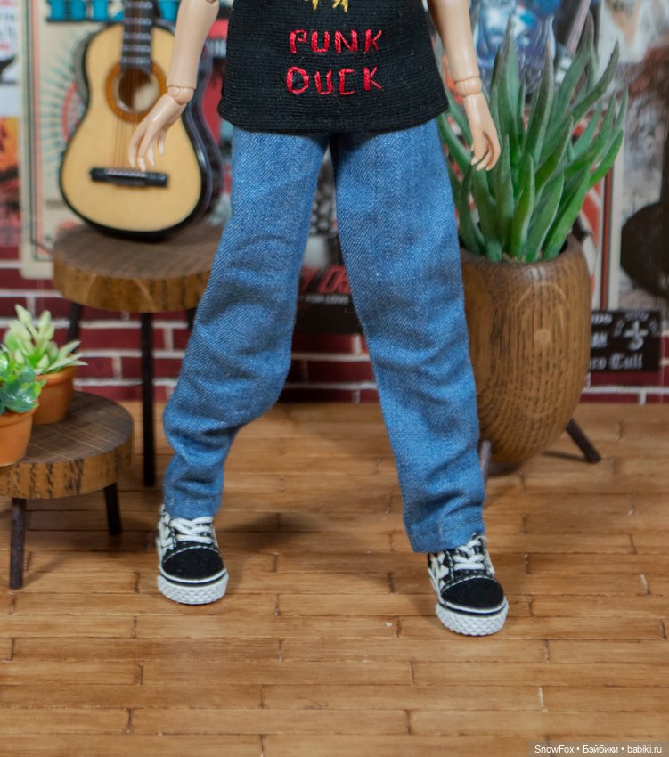 Джинсы для сицилийских псов