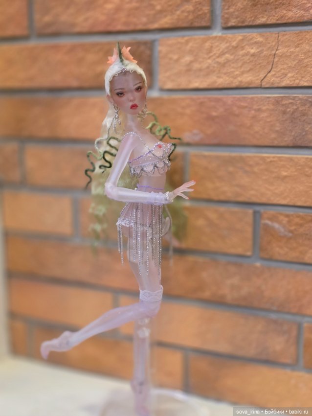 Потрясный комплект для Popovy sister's doll (фото 7)