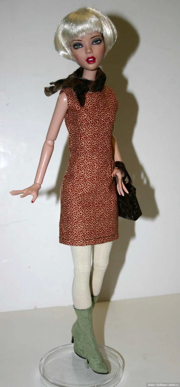 Выкройка PDF в натуральную величину / пальто А-силуэта, платье, чулки для куклы Deja Vu Тоннер 40 см (фото 2)