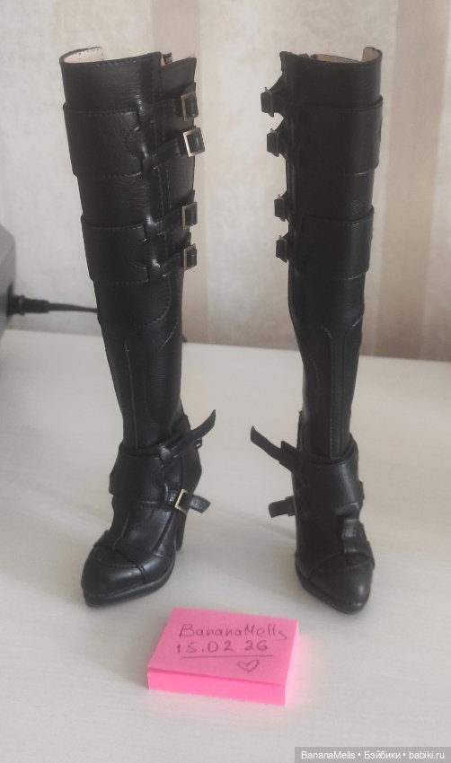 Черные сапоги на кукол 1/3 (фото 3)