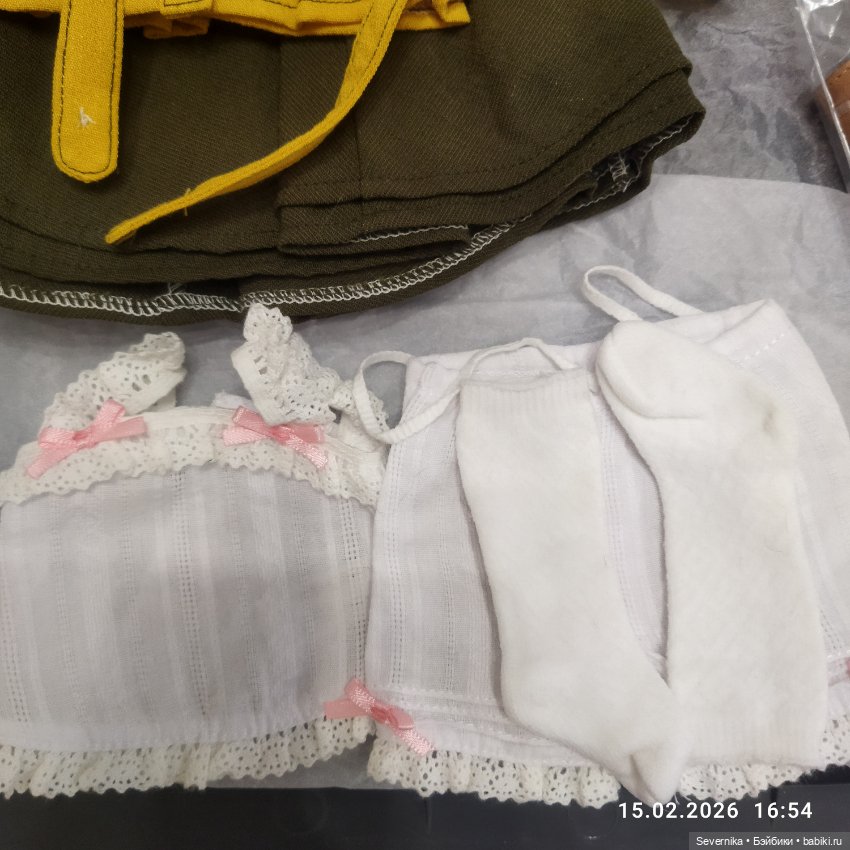 Аутфит Корделии Руби Ред — Одежда для кукол (фото 3)