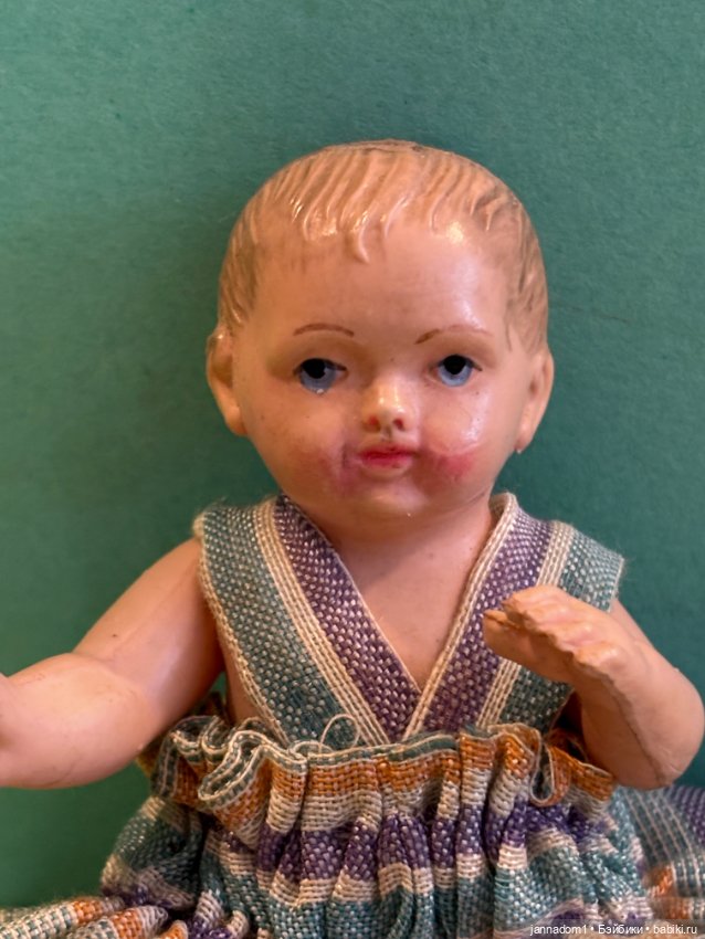 Целлулоидный пупсик Cellba с рельефными волосами, высота 9 см (фото 3)