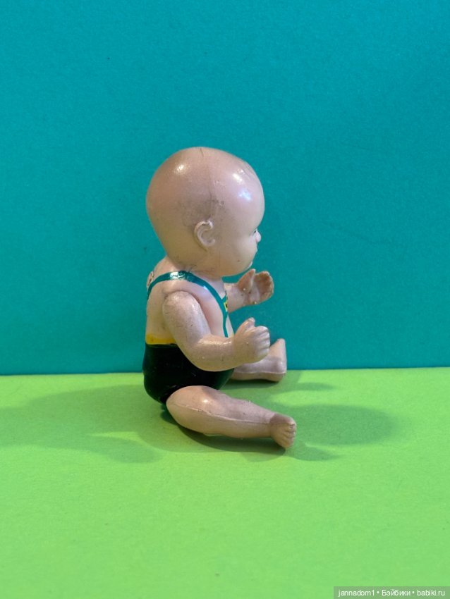 Редкий целлулоидный пупсик Wolff, высота 8,5 см (фото 2)