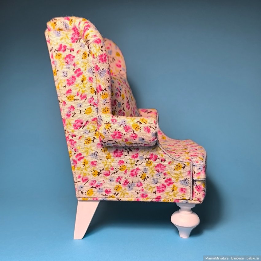Кукольное кресло масштаб 1:6 (фото 2)