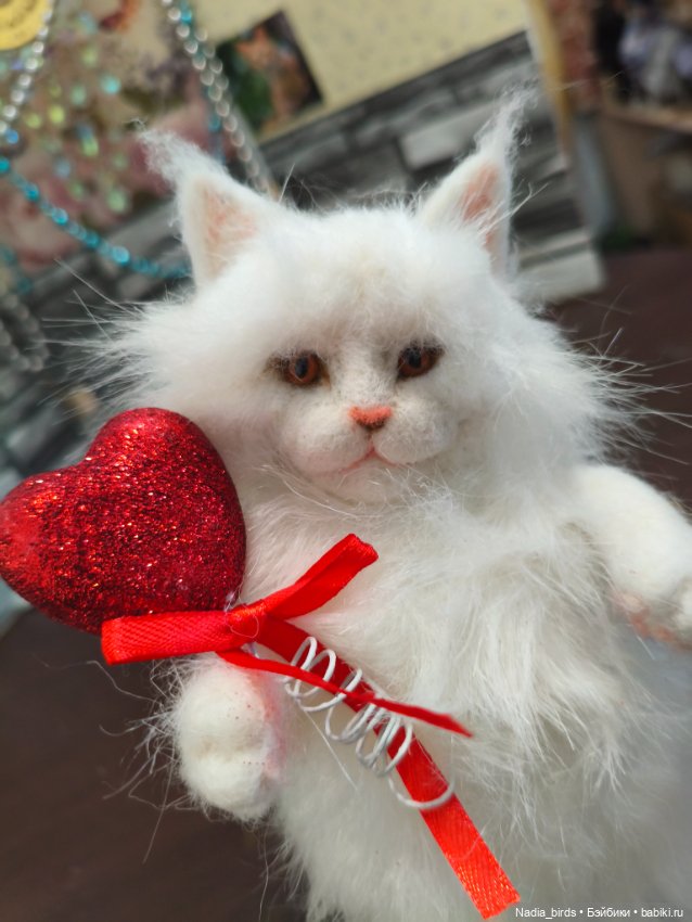 Котик с сердечком — Авторские игрушки (фото 2)