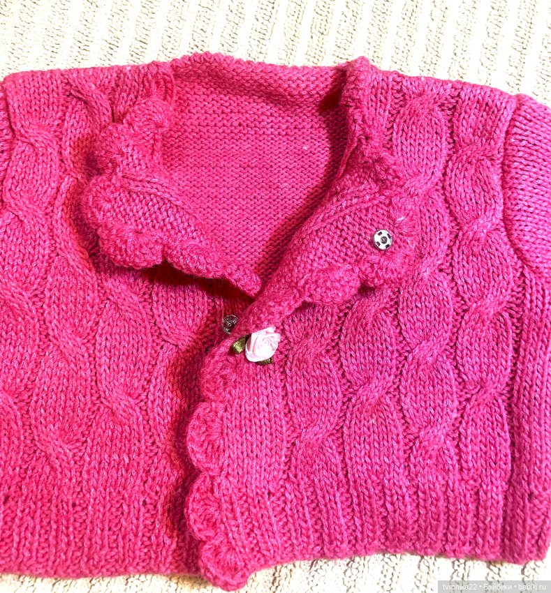 Две вязаные кофточки на кукол 55-65 см (фото 4)