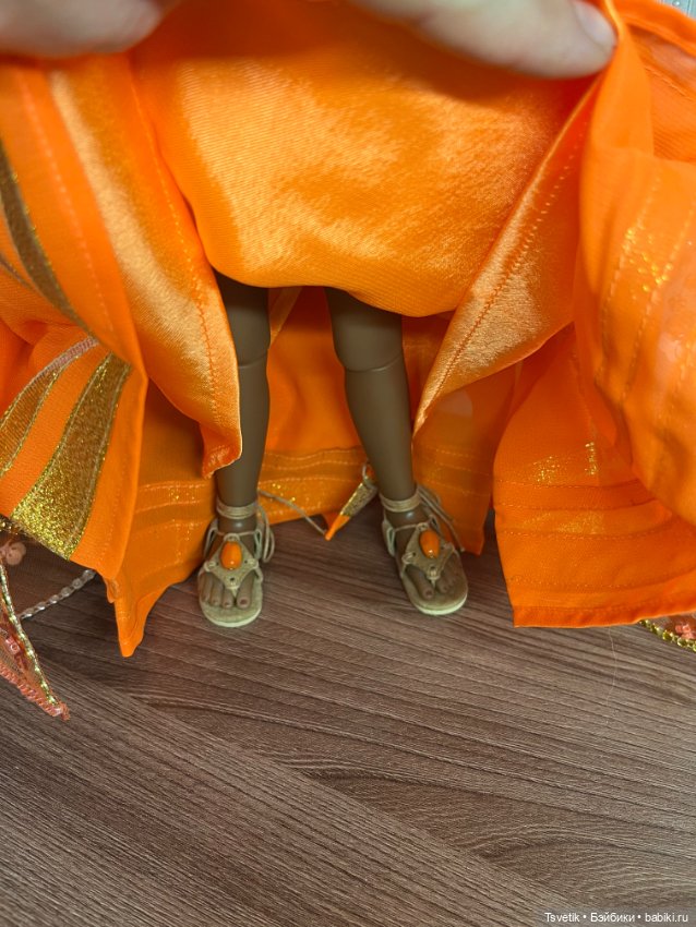 Аутфит восточной/индийской для куклы Руби Ред (фото 5)