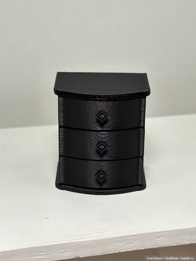 Шкатулка в виде комода — Миниатюра для кукол