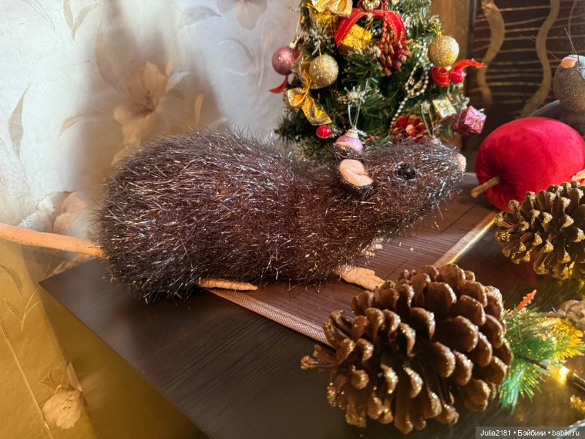 Новогодние игрушки ,игрушки из папье маше