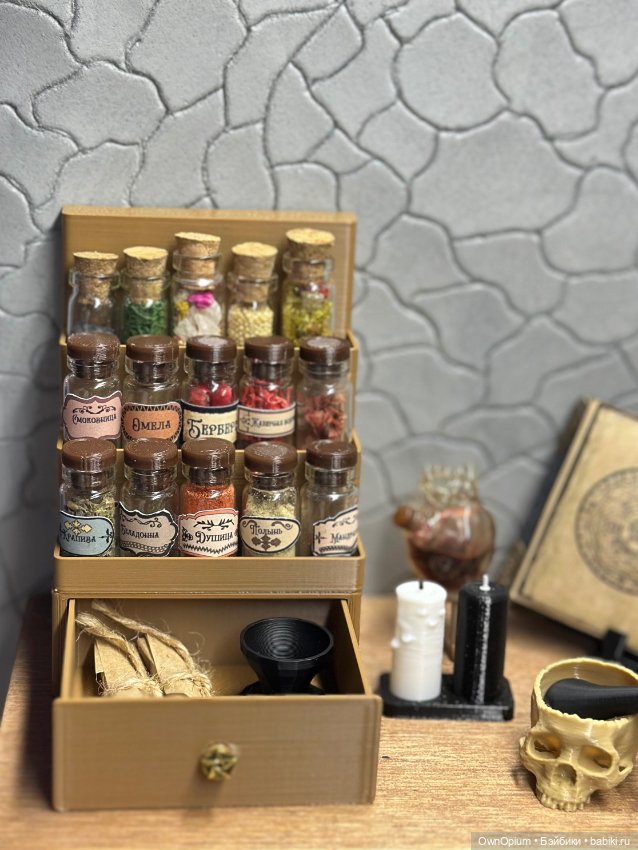 Настольный стеллаж для бутылочек 1:6 (фото 4)