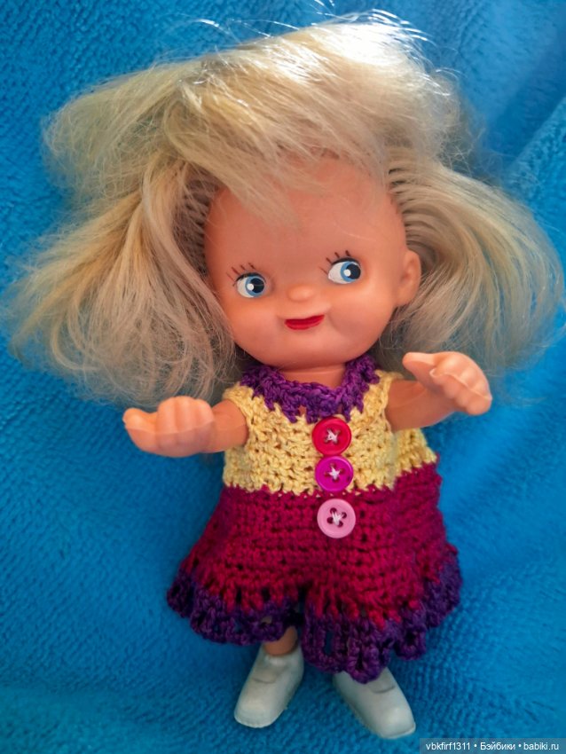 Копытка длиноволосая блондинка в родном (фото 6)