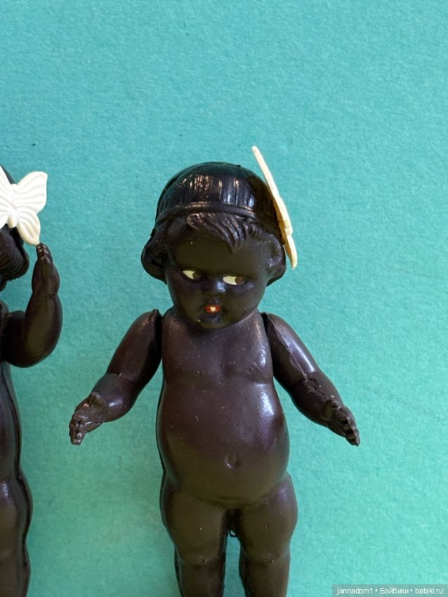 Целлулоидная куколка негритяночка кьюпик Hayn & Engels с бабочкой, высота 8 см (фото 4)