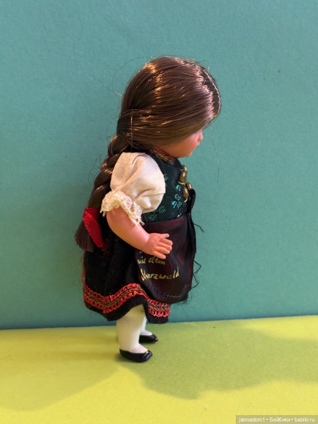 Целлулоидная куколка Schildkrot с косичками, высота 13 см (фото 5)