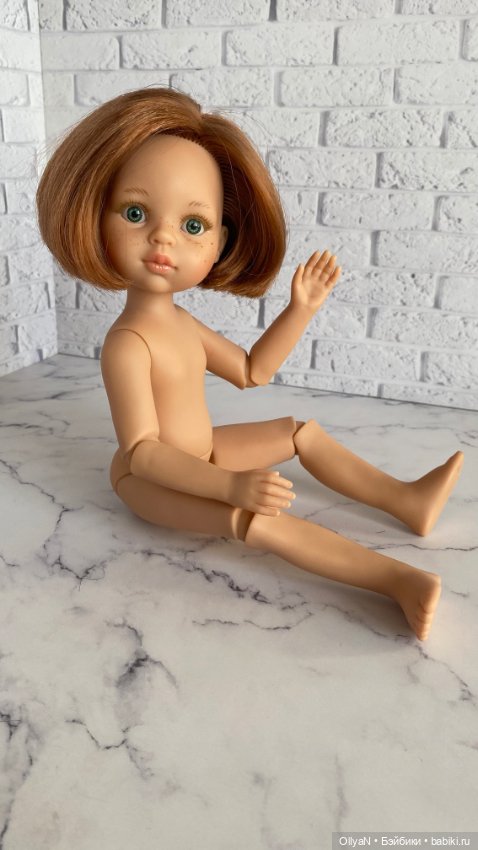 Кристи каре на шарнирном теле в авторском аутфите (фото 8)