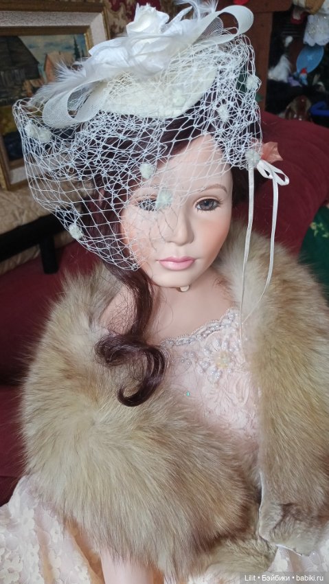 Девушка с задумчивым взглядом (фото 3)