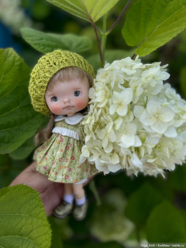 Милая девочка монст (monst) в поисках дома (фото 2)