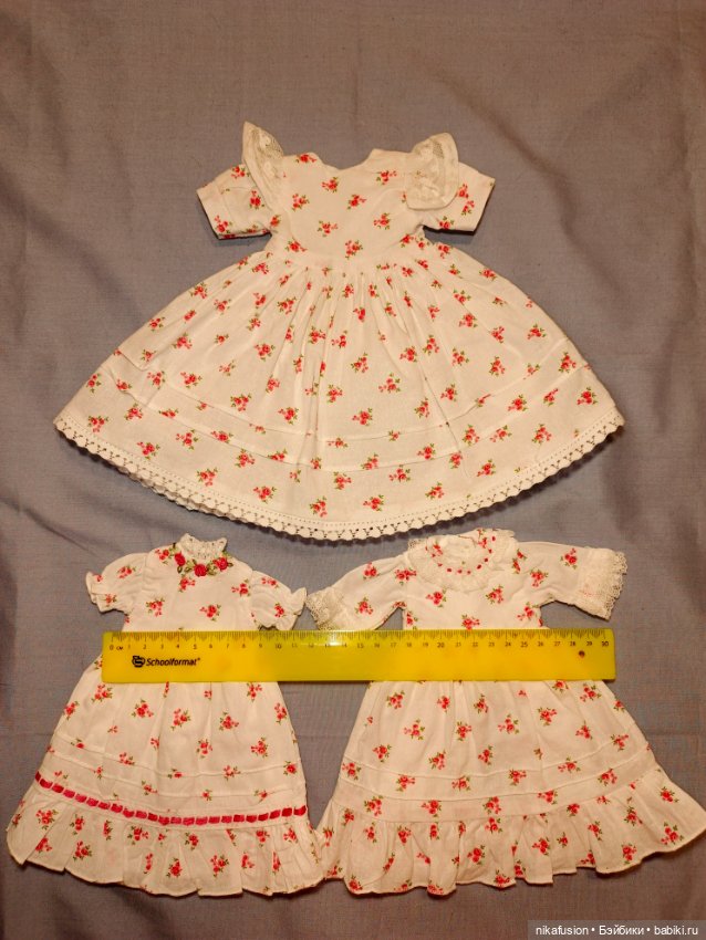 Платья на сестричек, антикварные или винтажные куклы (фото 6)