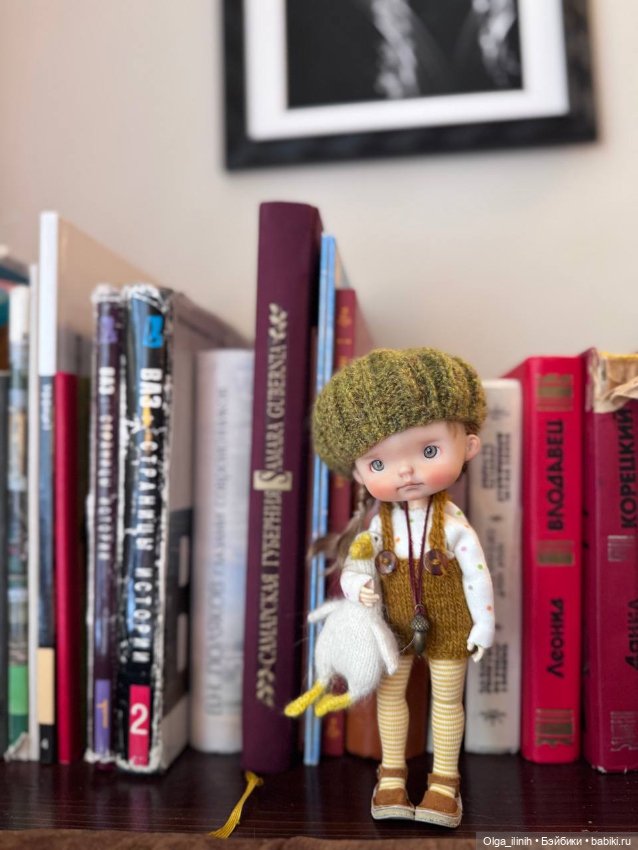 Милая девочка монст (monst) в поисках дома (фото 6)