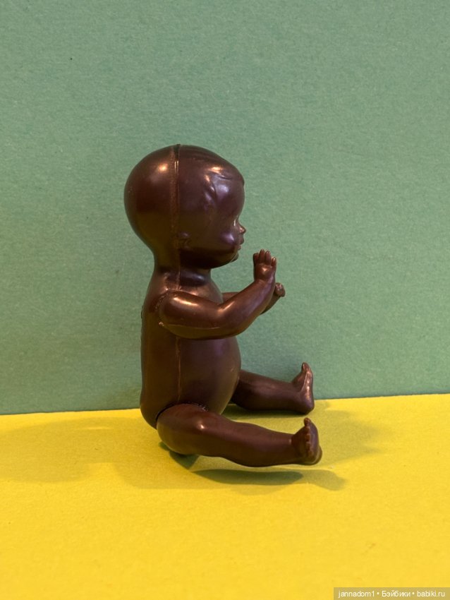 Немецкий пупсик негрик ES Emil Schwenk, высота 8 см (фото 2)