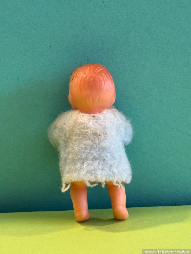 Резиновый пупсик Ari родом из ГДР, высота 6 см (фото 3)