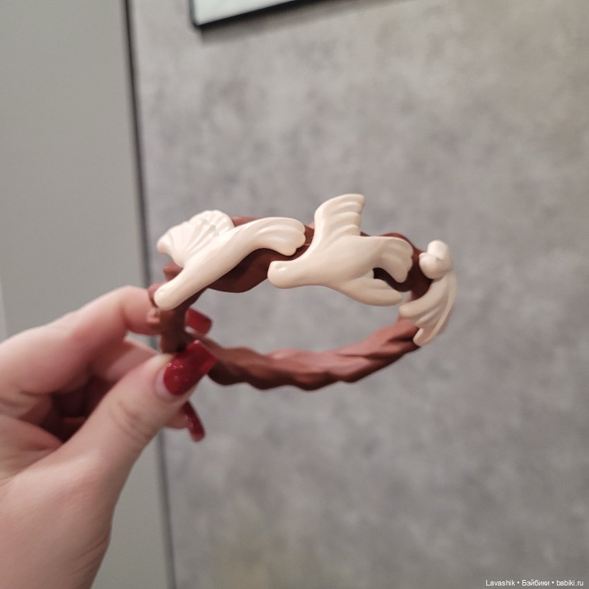 Аутфит от оригинальной куклы zsiga pop mart (фото 2)