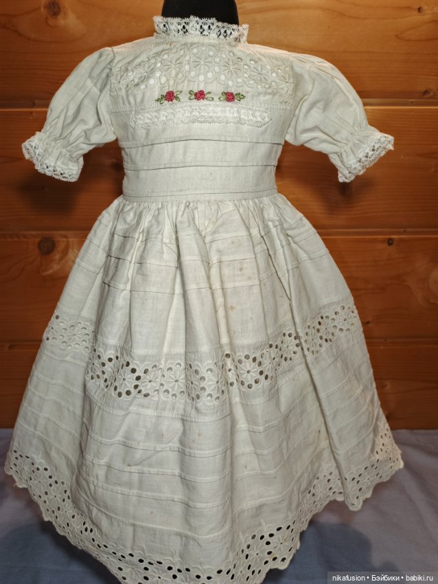 Платье на антикварную или винтажную куклу рост 60-70 см