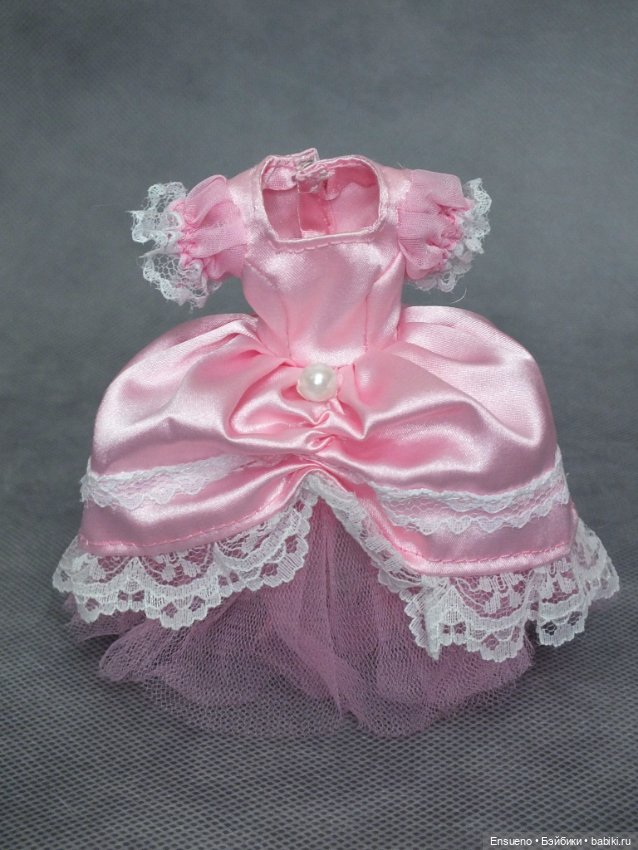 Платье и шляпка для кукол Братц (Bratz) (фото 2)