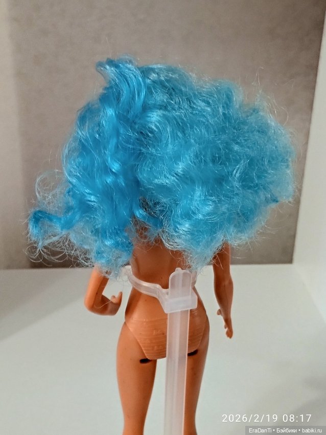 Гибрид из головы Barbie Extra #4 Zippered Bomber Jacket Doll на теле Fashionistas #108 (фото 9)