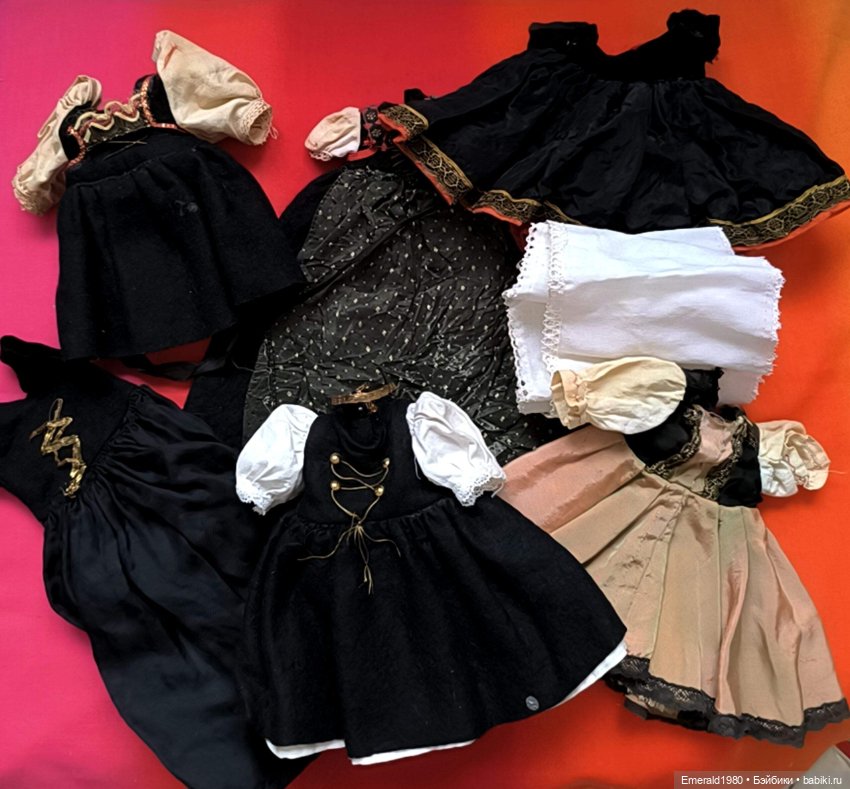 Лот винтажной одежды — Одежда для кукол