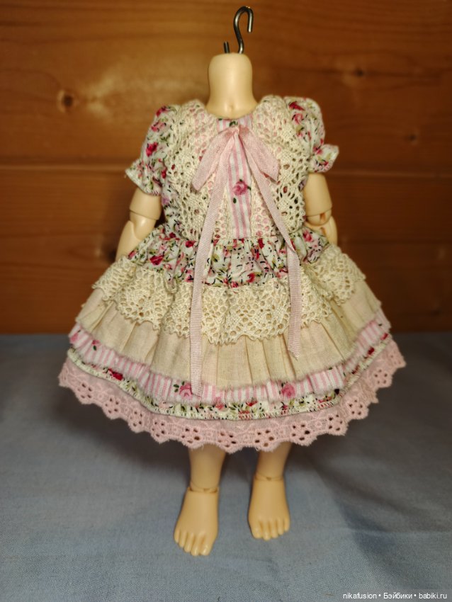 Нарядное платье на куклу БЖД 1/6 (фото 4)