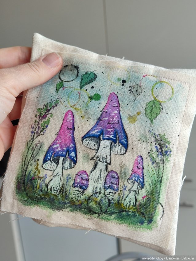 Подушки мухоморы — Текстиль для кукольного интерьера