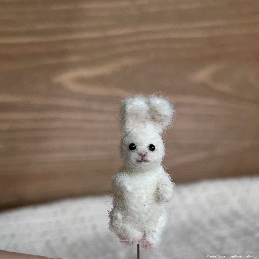 Микро зайчик. Игрушка для куклы