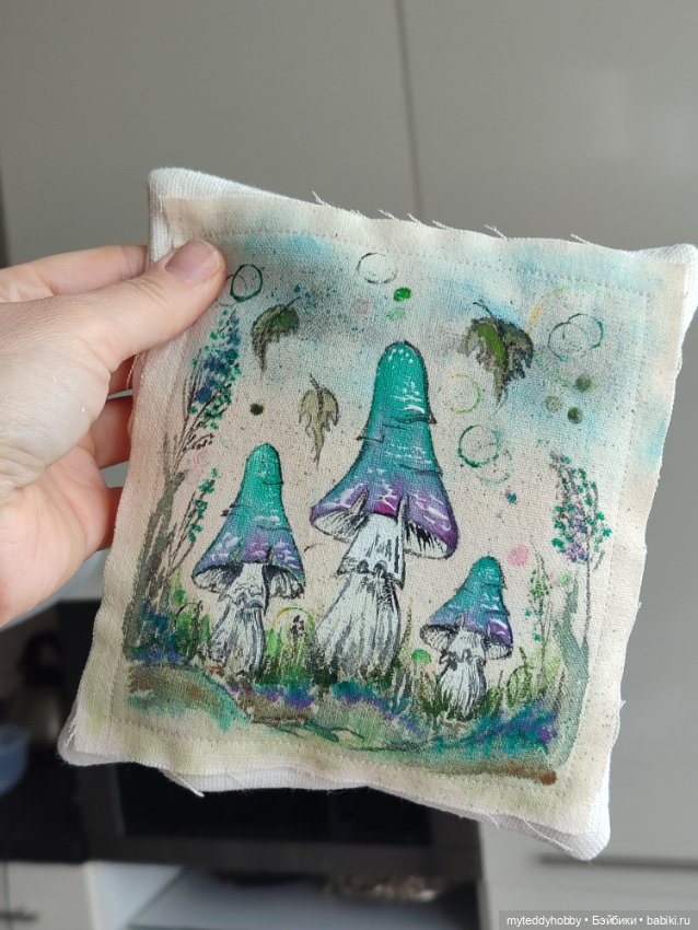 Подушки мухоморы — Текстиль для кукольного интерьера