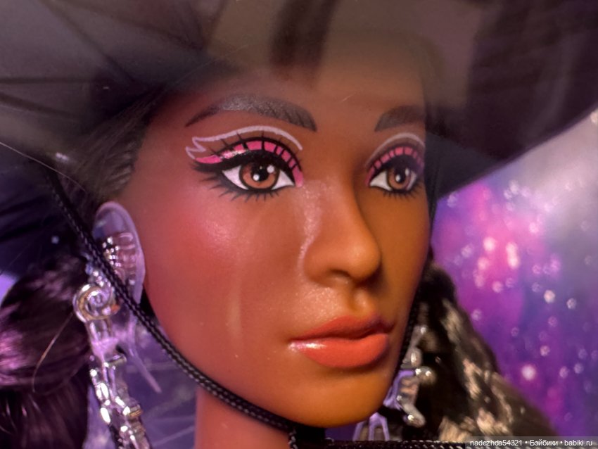 Барби Модный рубеж 2 серия (фото 5)