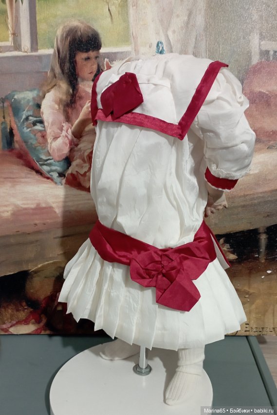 Шёлковое платье для вашей красивой антикварной куклы (фото 3)