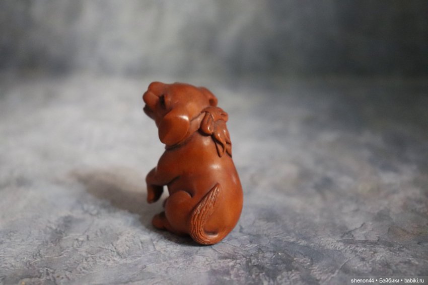 Нэцкэ "Собака". Винтаж! Подписана мастером