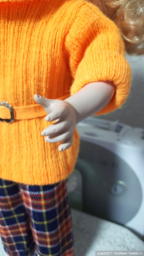 Красивая ,немецкая, фарфоровая кукла 90-х годов ,неизвестного мастера (фото 4)